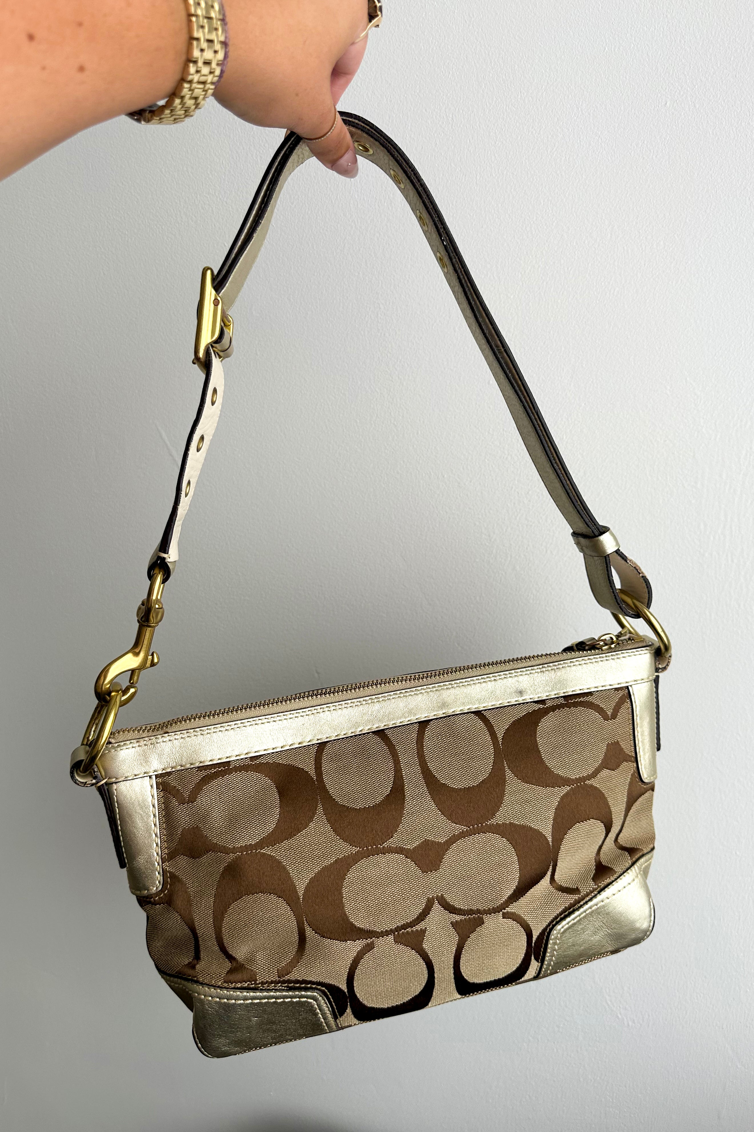 COACH ゴールド (2点) Saku Neko | 2007 Coach Metallic Gold & Beige Signature